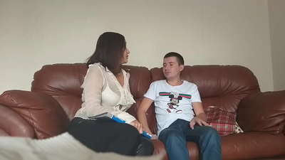 Genert studerende kneppede umættelig lærer (Milf Alina Tumanova)