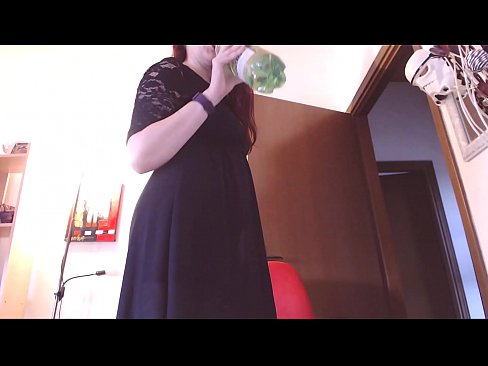❤️ En underdanig slave, der elsker beskidte og lækre trusser, er tvunget til at onanere efter at have set denne video! ❤️ Porno at da.hentaibar.ru ❌