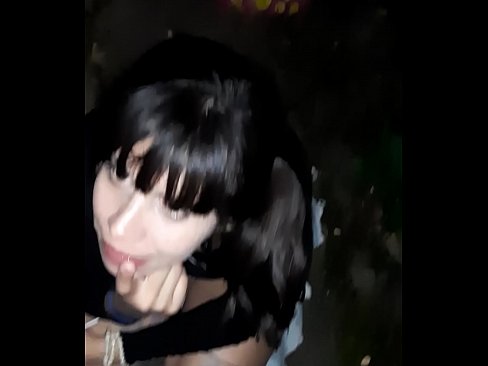 ❤️ På gaden hævet penis i bytte for slik ❤️ Porno at da.hentaibar.ru ❌