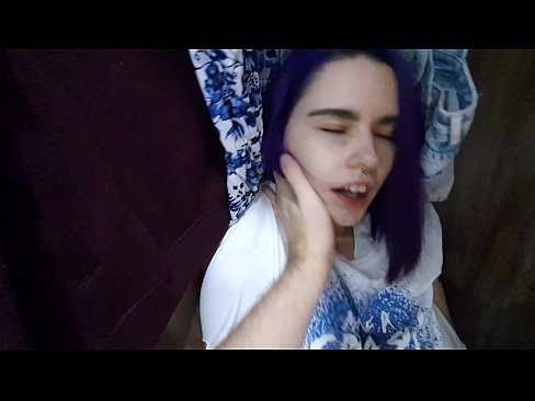❤️ Fandt min søster i skabet og hjalp hende med at komme ❤️ Porno at da.hentaibar.ru ❌
